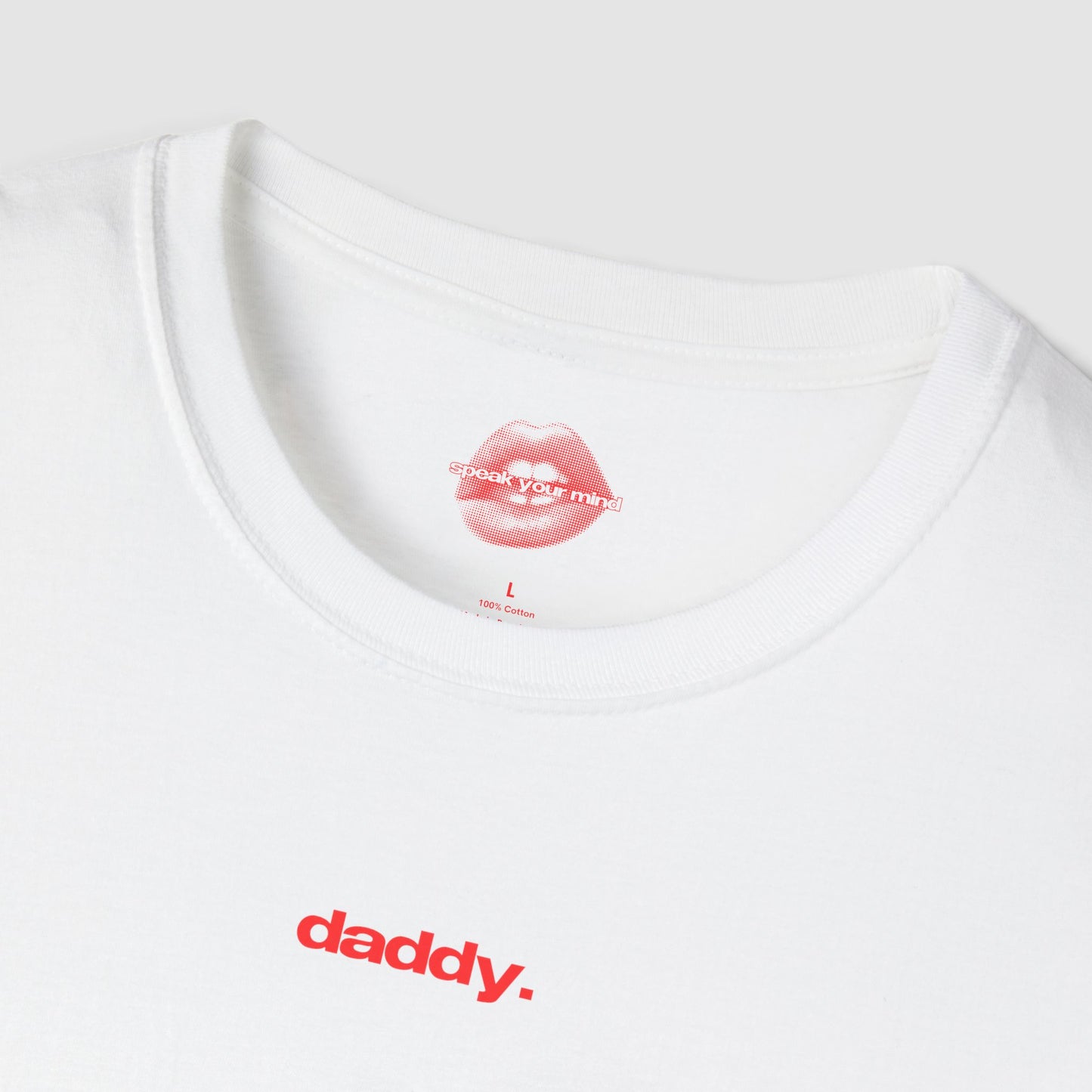 ”Daddy.” | Text Only | T-Shirt