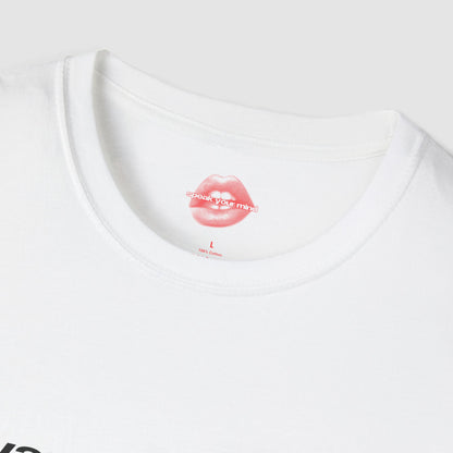 "Divas Aren't Made, They're Born." | Text Only | T-Shirt