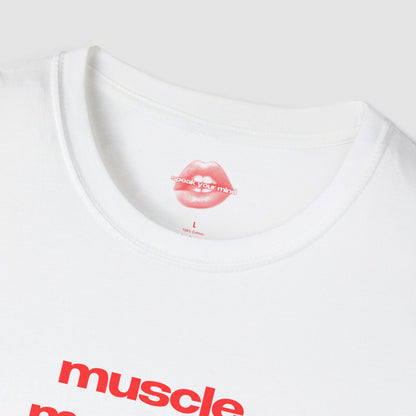 "Muscle Mommy." | Text Only | T-Shirt