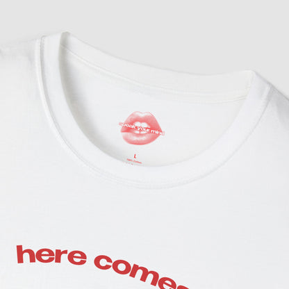 "Here Comes The Meltdown." | Cheering Santa | T-Shirt