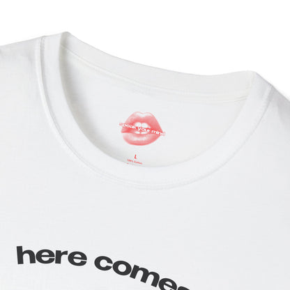 "Here Comes The Meltdown." | Cheering Santa | T-Shirt